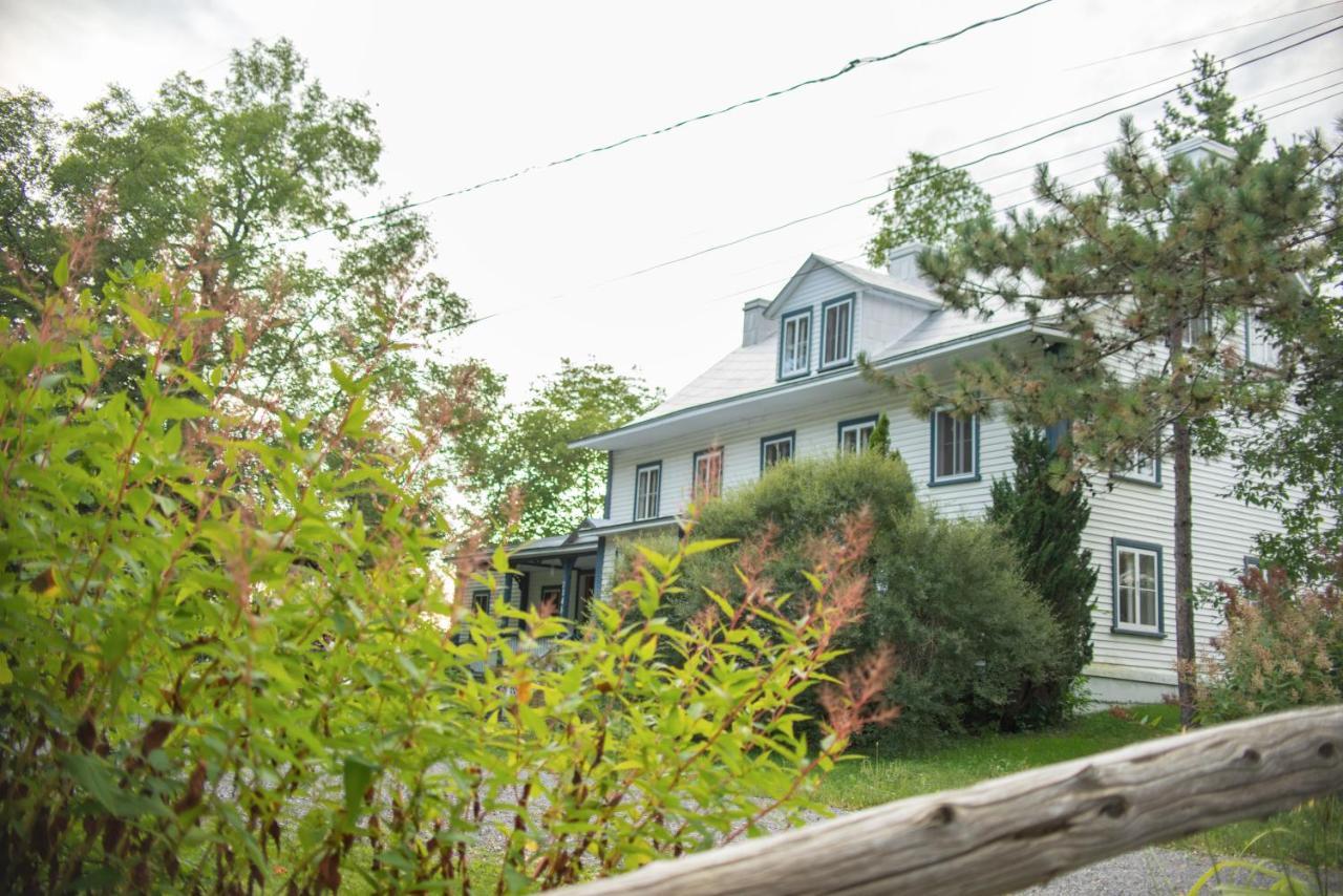 Le Triangle De L'Ile Hotel Saint-Laurent-de-l'ile d'Orleans Buitenkant foto